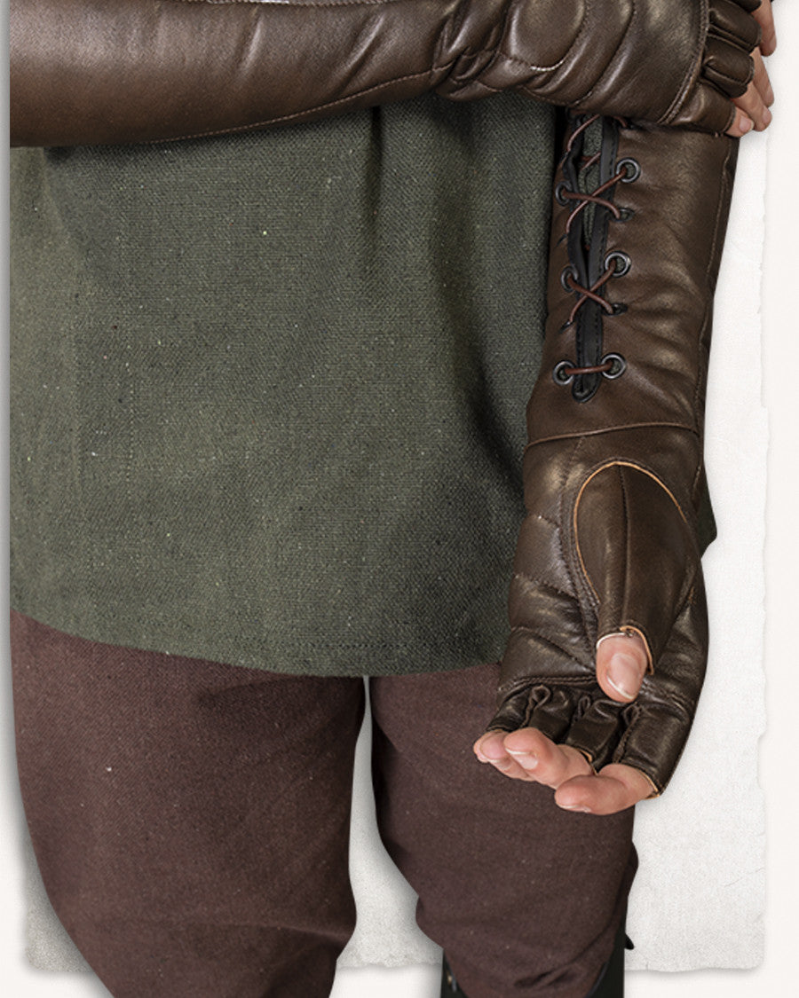 Guantes medievales sin dedos en piel modelo Gillian, color marrón