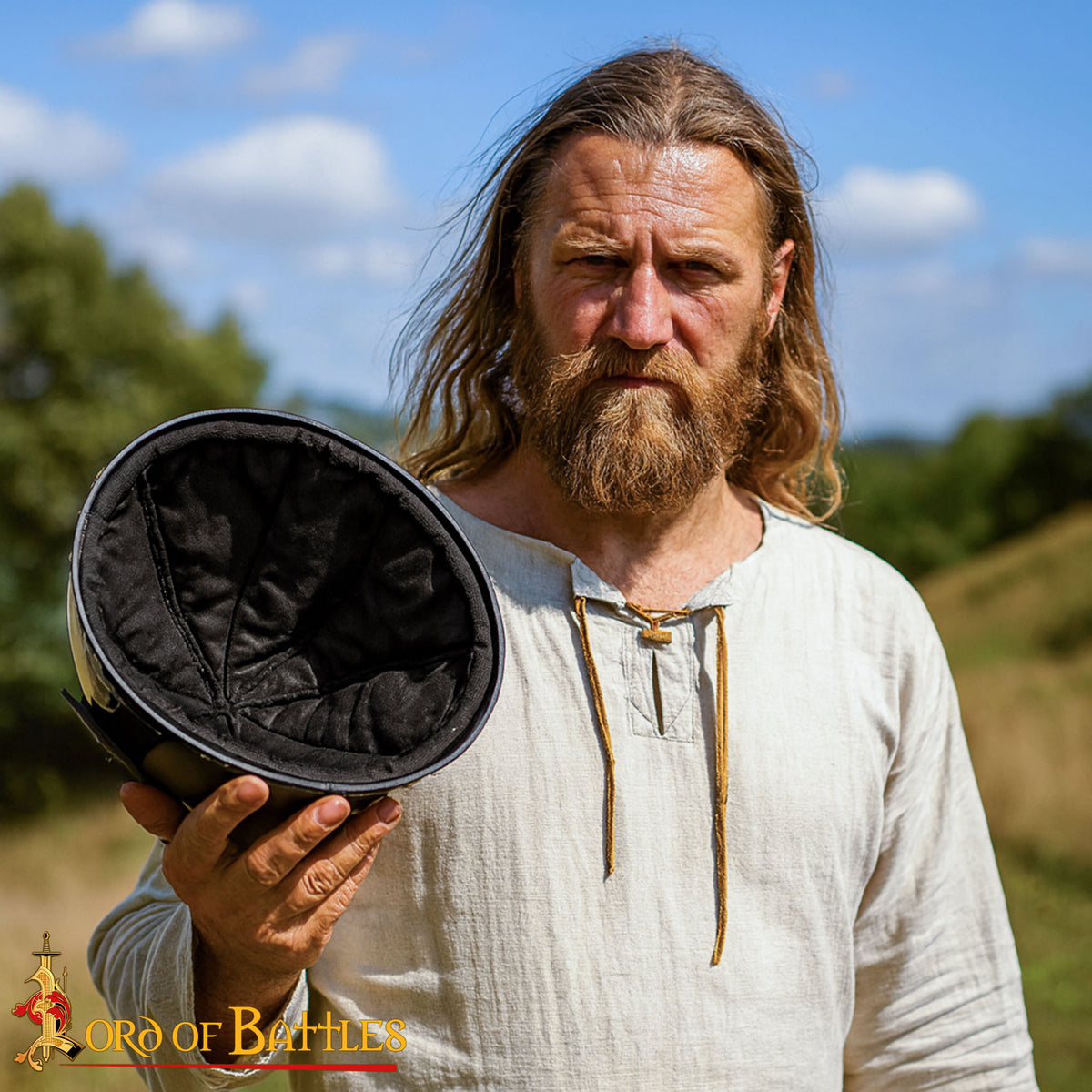 Gorro medieval acolchado en algodón negro