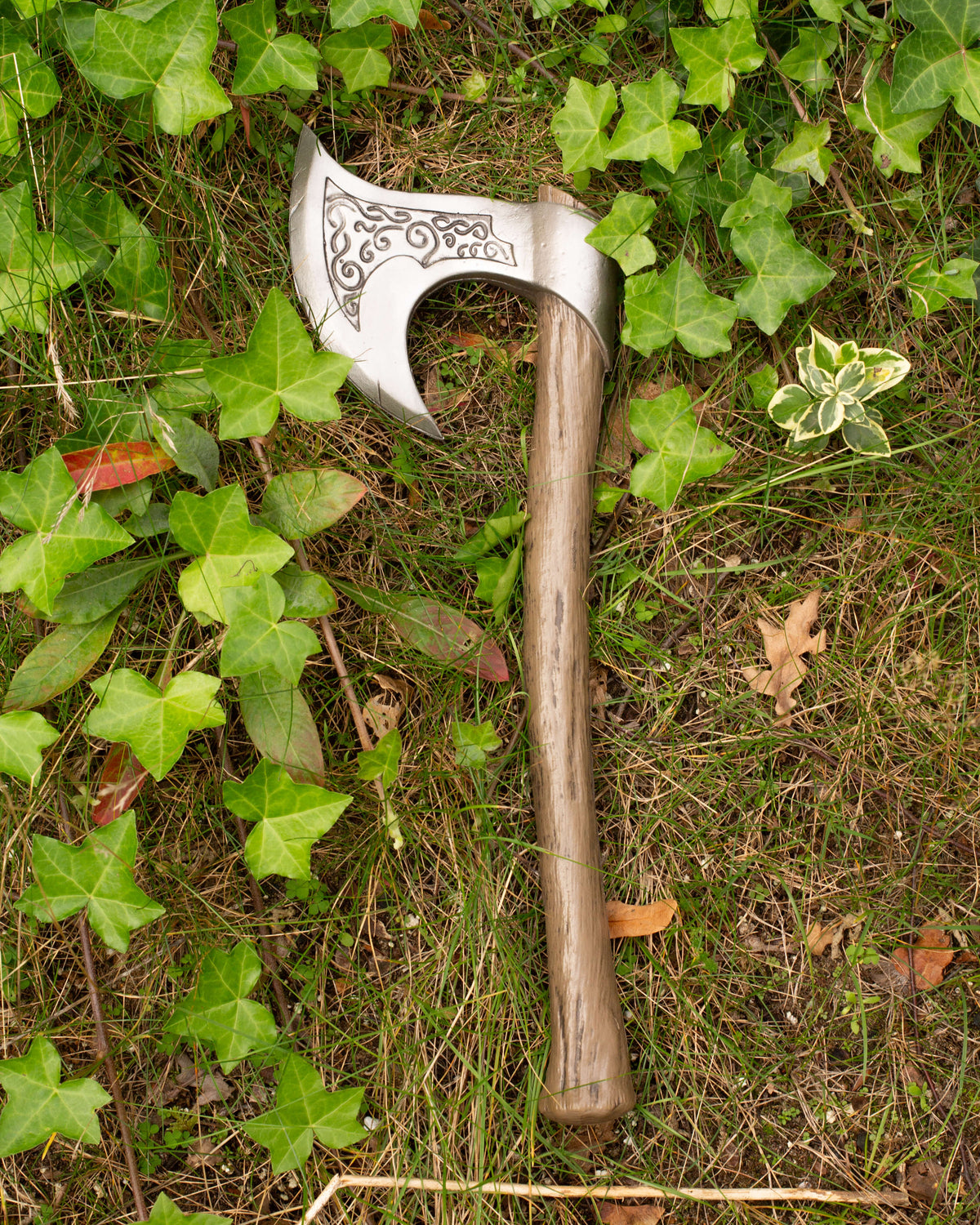 Hacha vikinga para LARP modelo Virporter