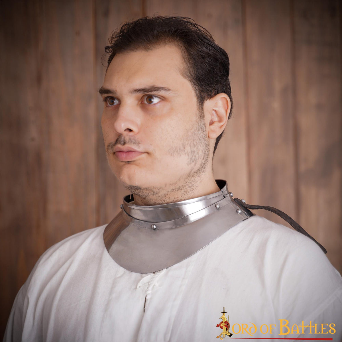 Gorjal pequeño caballero medieval, acero dulce