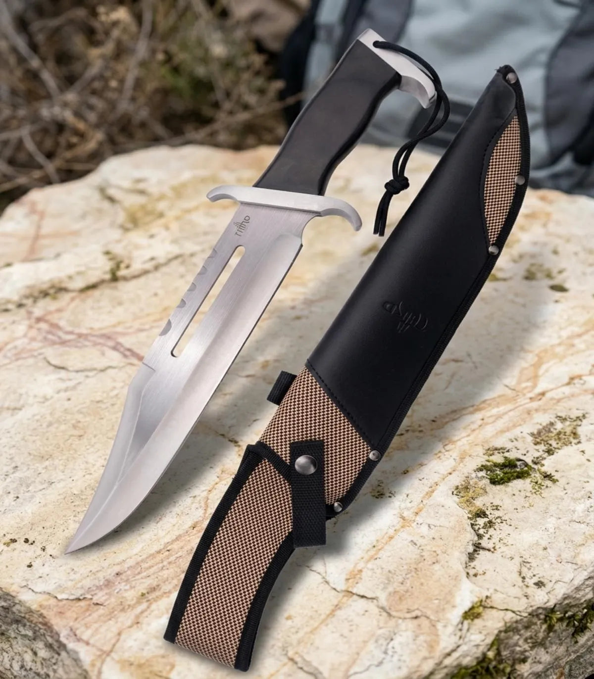 Cuchillo táctico acero 420 ébano con funda_IA