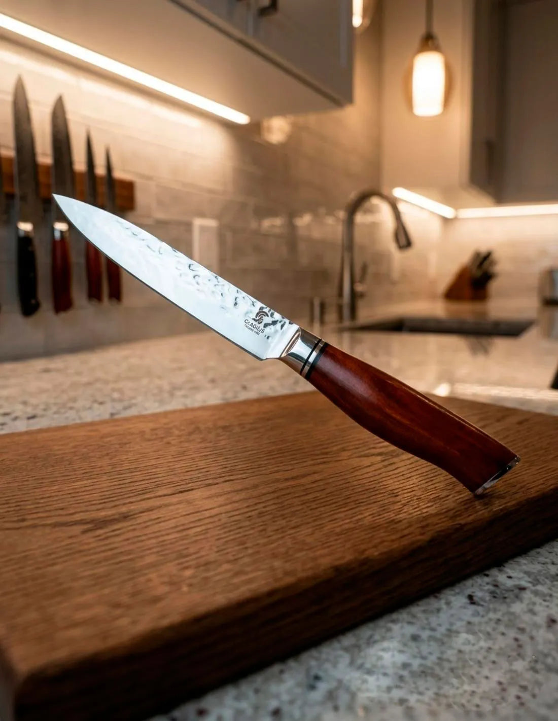 Cuchillo Fileteador hoja 12,5 cm. mango sándalo